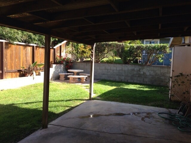 Building Photo - Downtown Del Mar Duplex with garage and yard.