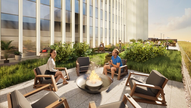 Building Photo - Mezzo on Walnut