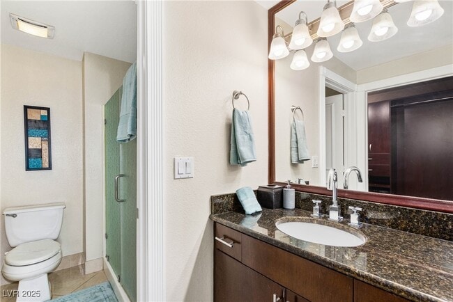 Building Photo - 260 E Flamingo Rd