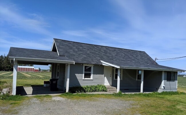 Primary Photo - Two Bedroom House for rent in Nooksack for...