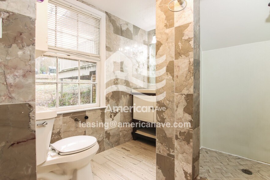 Building Photo - 4314 Aster Ave