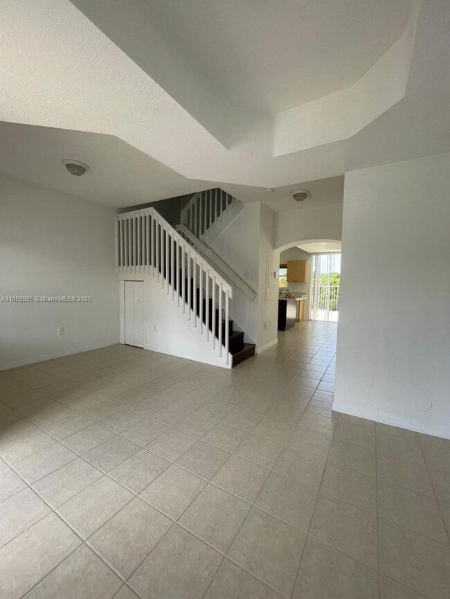 Building Photo - 11500 NW 60th Terrace
