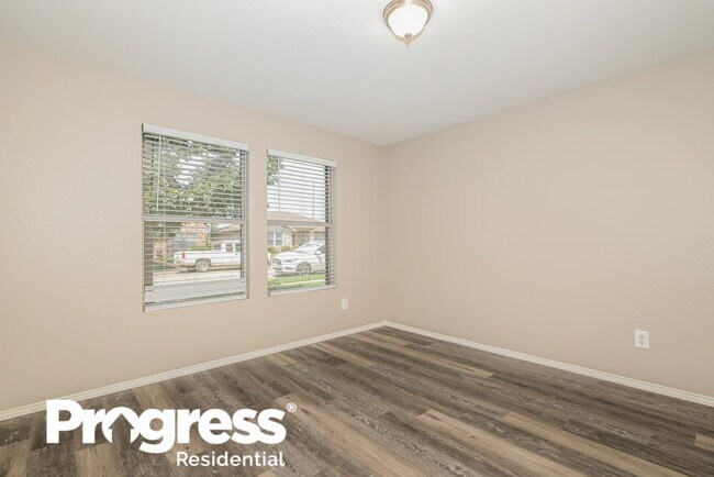 Building Photo - 1477 Hickory Creek Ln