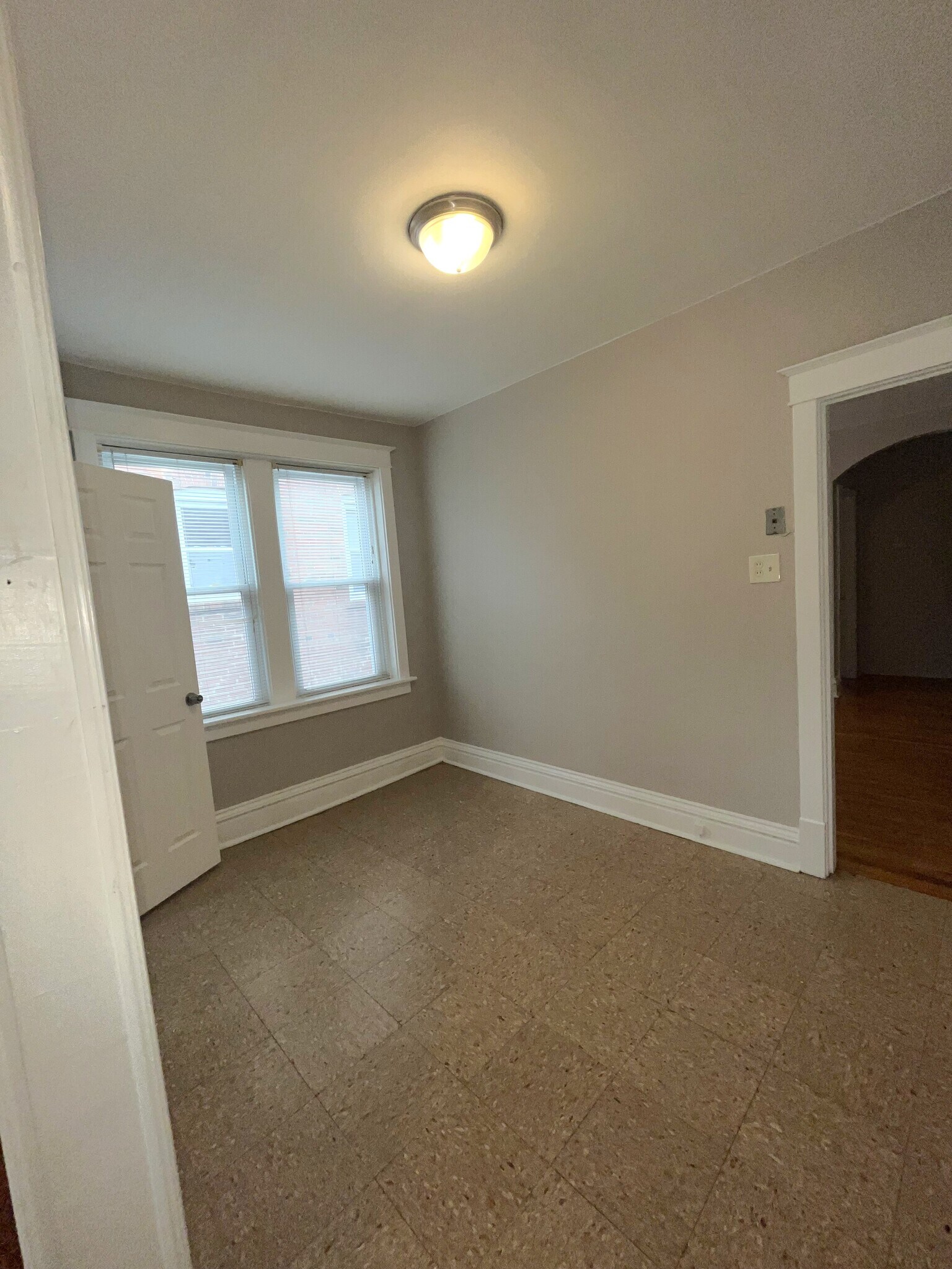 Building Photo - 5243 Bancroft Ave