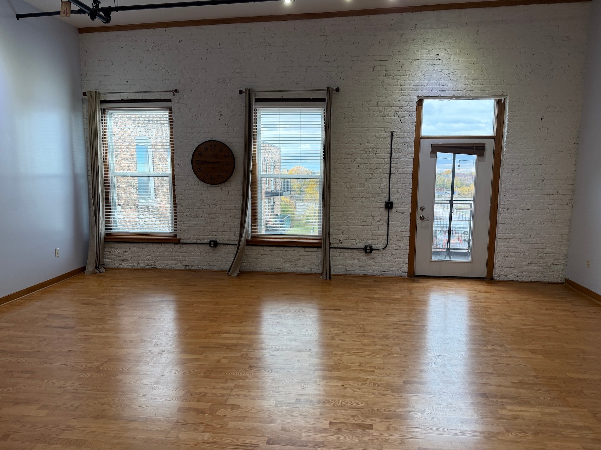 Building Photo - 720 S Marquette St