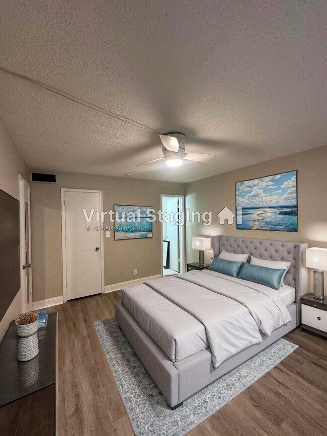 Building Photo - 2301 NE 14th Street Causeway