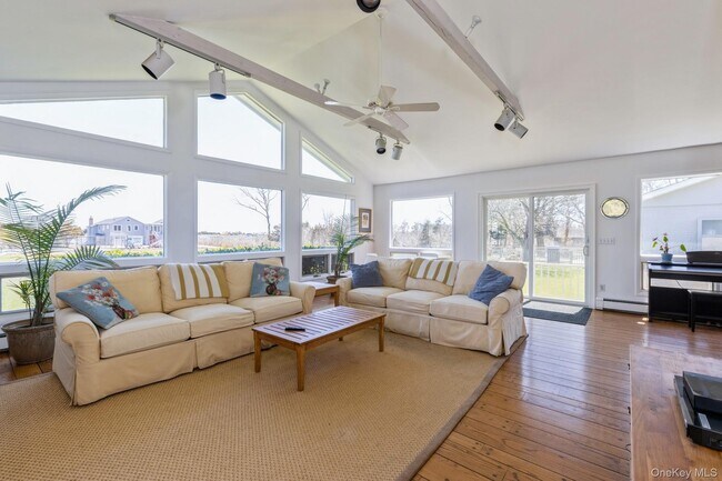 Building Photo - 29 Alden Ln