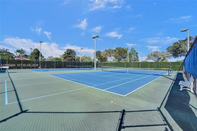 Building Photo - 15292 SW 46th Ln