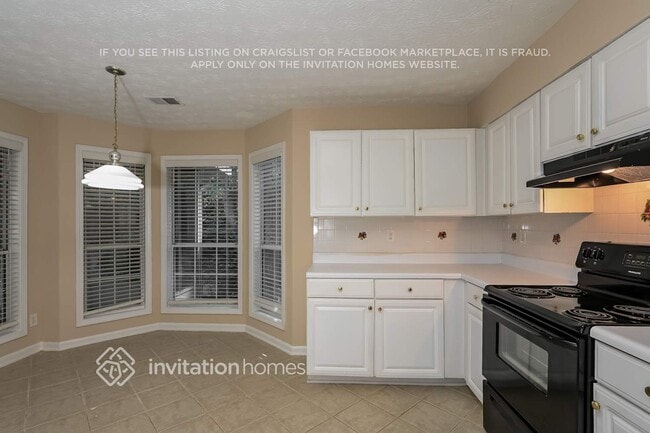 Building Photo - 710 Suwanee Lakes Cir NW