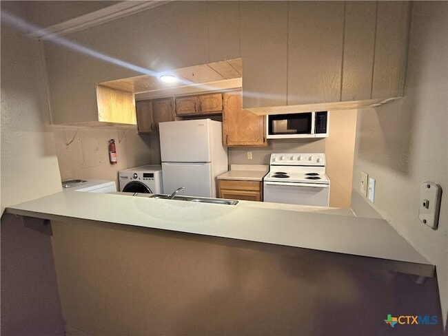Building Photo - 1108 Covey Ln