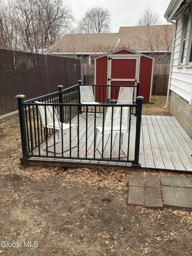 Building Photo - 4 Katherine Rd