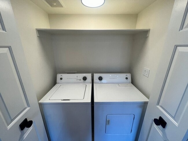 Building Photo - Three Bedroom at Dayton Valley Community