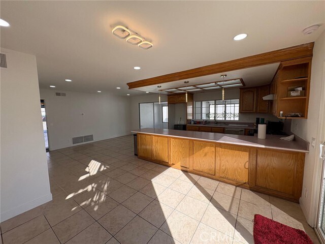 Building Photo - 12684 Palm St