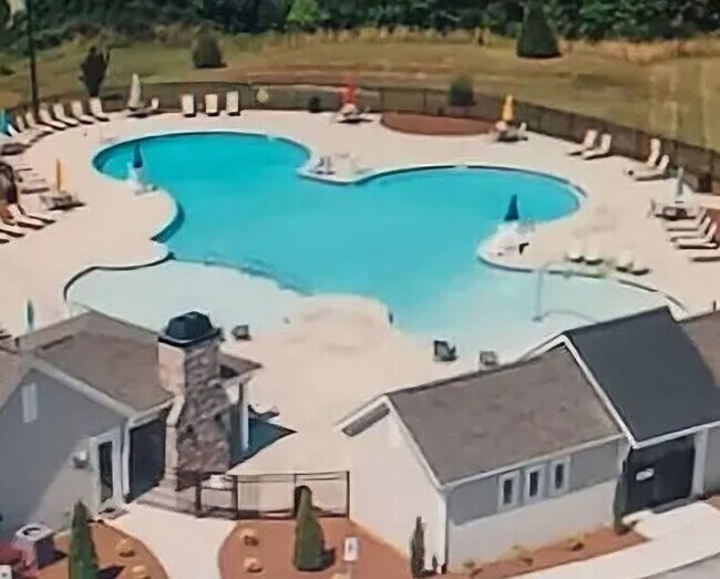 Building Photo - 3801 Bluestem Dr