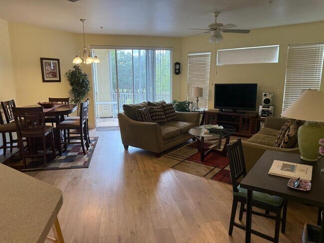 Building Photo - 8917 Legacy Ct