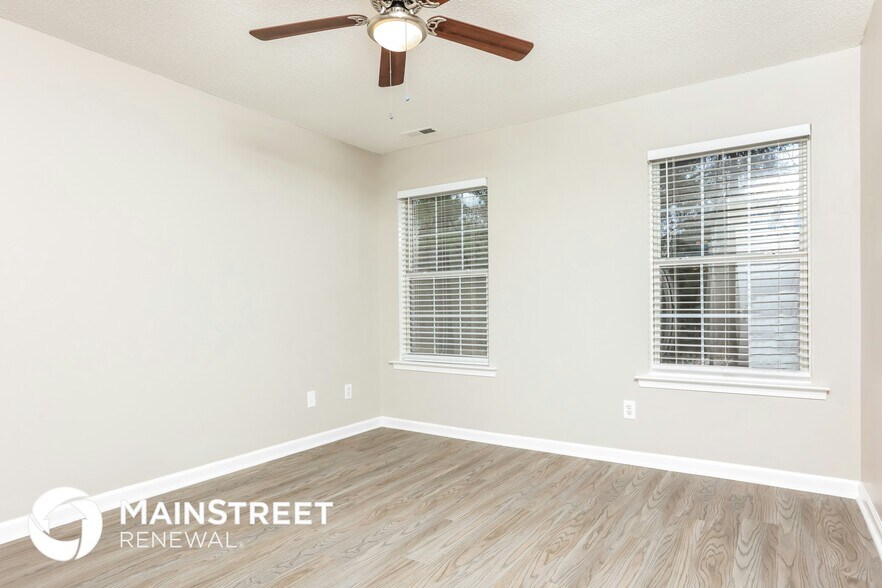 Building Photo - 6 Cayman Ct