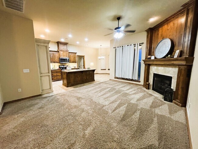 Building Photo - 14812 Brent Cir