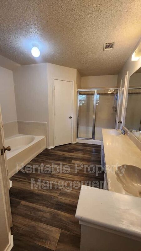 Building Photo - 6717 Copperwood Ct