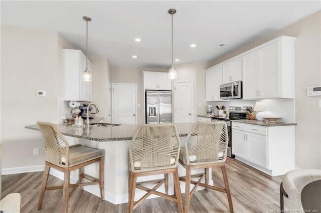 Building Photo - 1338 Water Leaf Dr
