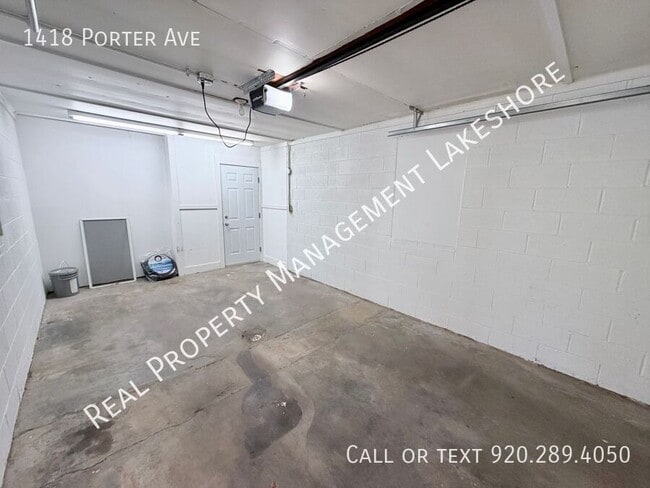 Building Photo - 1418 Porter Ave