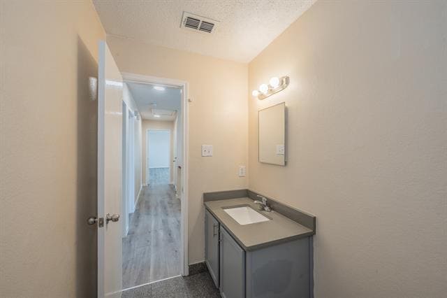 Building Photo - 2032 Hopi Trail