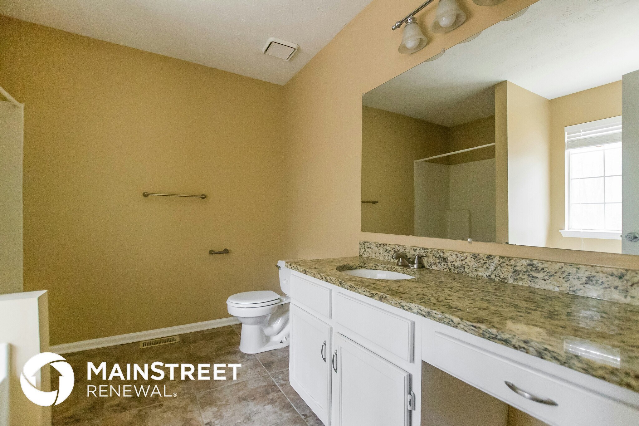 Building Photo - 325 King Henry Rd