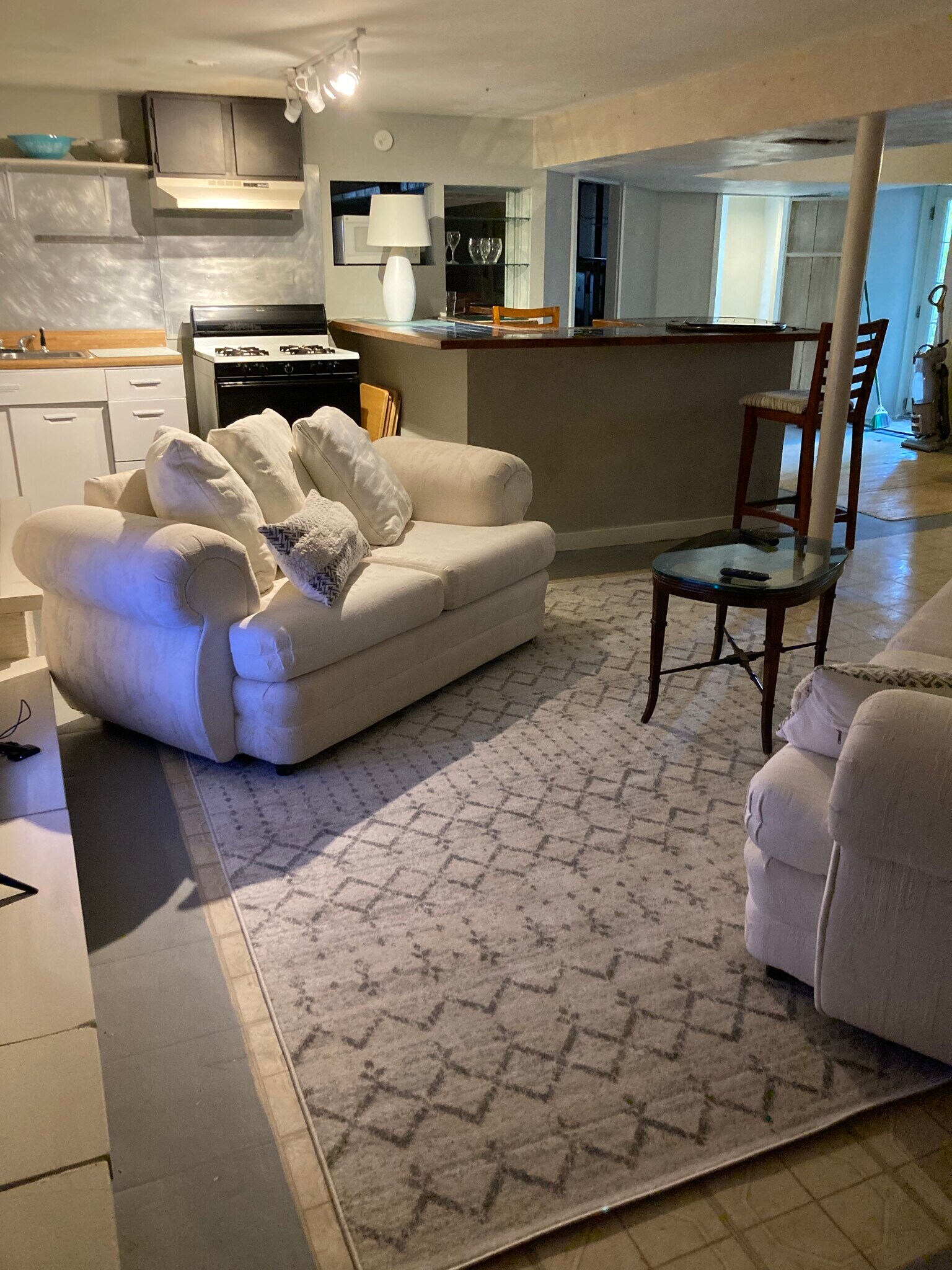 sitting view - 738 Kohnen Dr