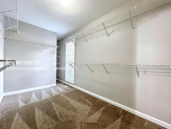 Building Photo - 368 Warrenton Dr