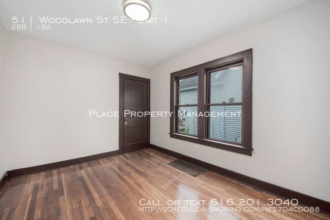 Building Photo - 511 Woodlawn St SE