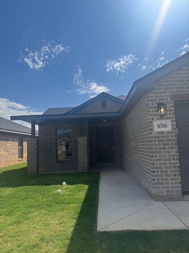 Building Photo - Welcome to Homestead!!!  LATEST PREMIER AR...