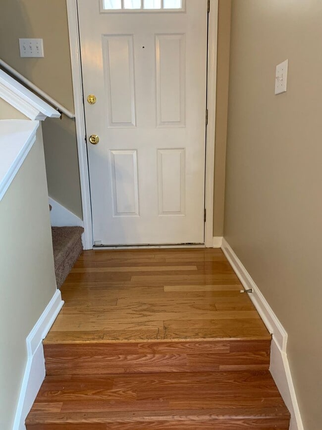 Building Photo - Charming 3BR/2.5BA Cul-de-Sac Home in Sought-After Avensong Community!