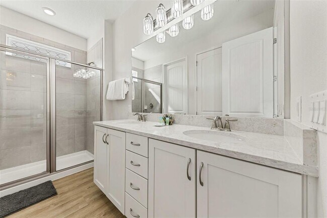 Building Photo - 284 Southfield St