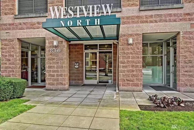 Building Photo - 8760 Greenwood Ave N