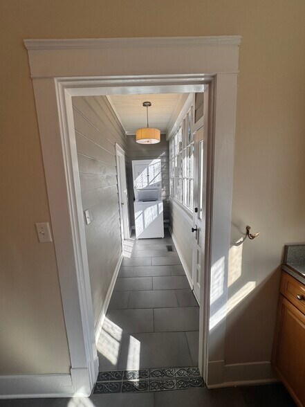 Mudroom rear entrance - 1409 Stratton Ave