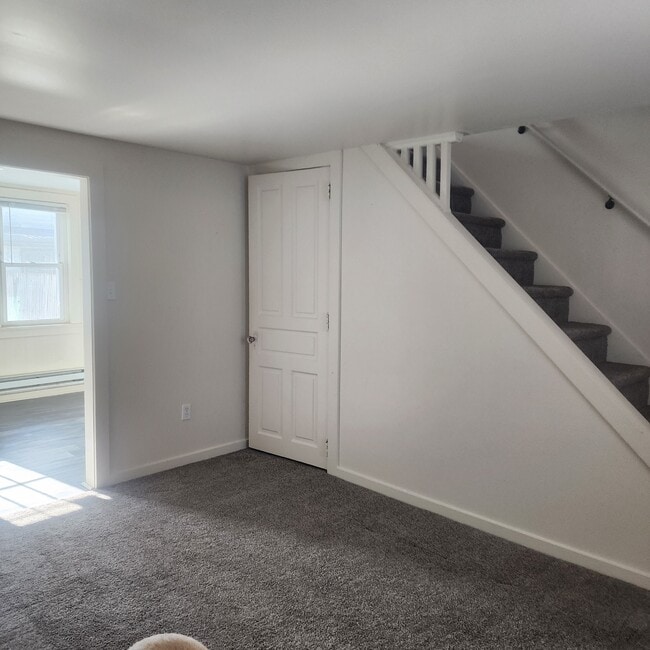 Building Photo - 2213 Lehman St