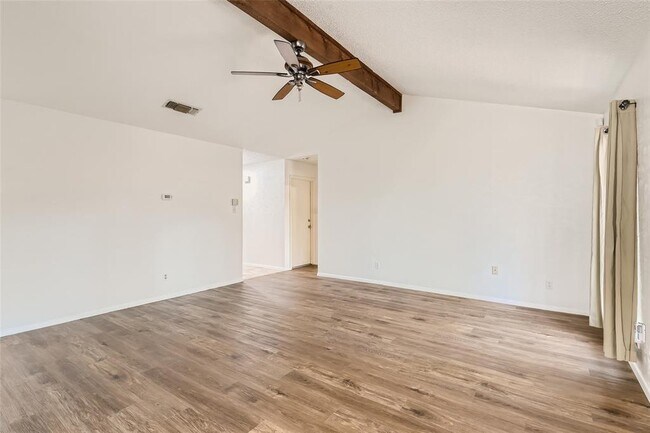 Building Photo - 7304 Loganberry Dr