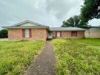 Building Photo - 148 Bowie Ln
