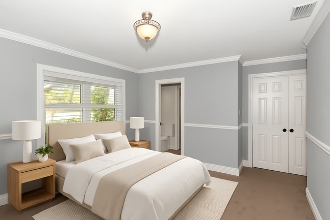 Building Photo - 2132 Coronet Dr