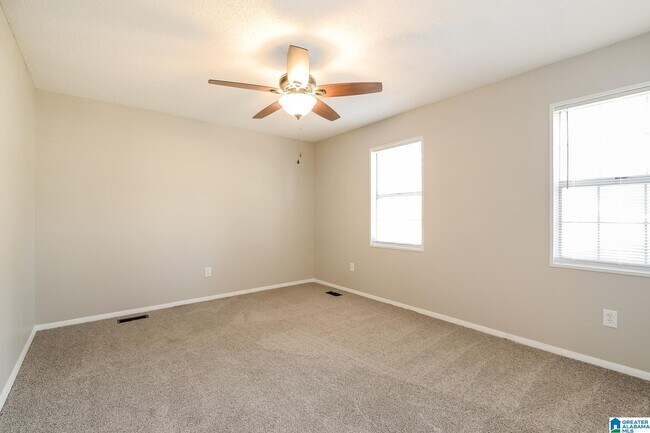 Building Photo - 5019 Shady Grove Ln