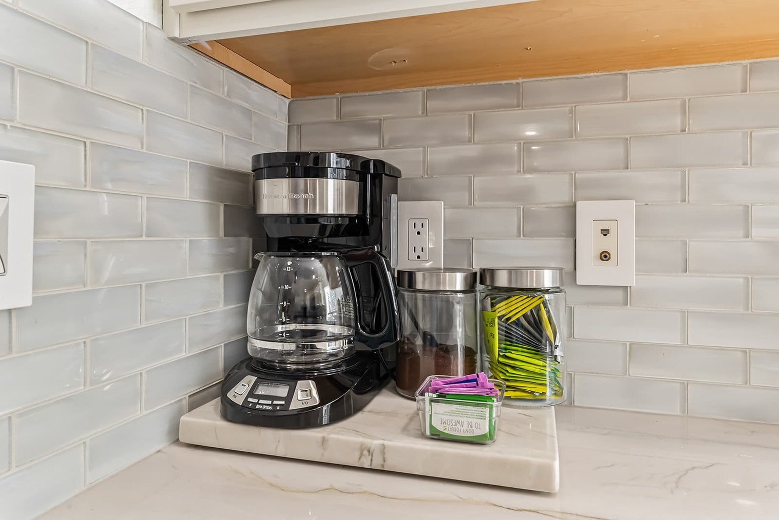 Building Photo - 4061 E Arch Dr