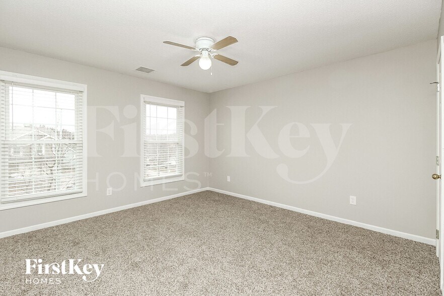 Building Photo - 1919 NW 62nd Terrace