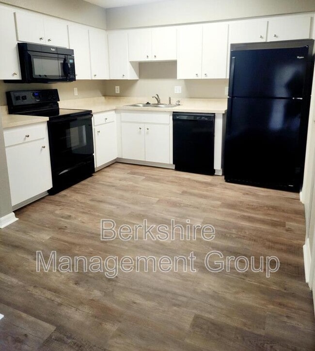 Building Photo - 1134 Pogonia Dr