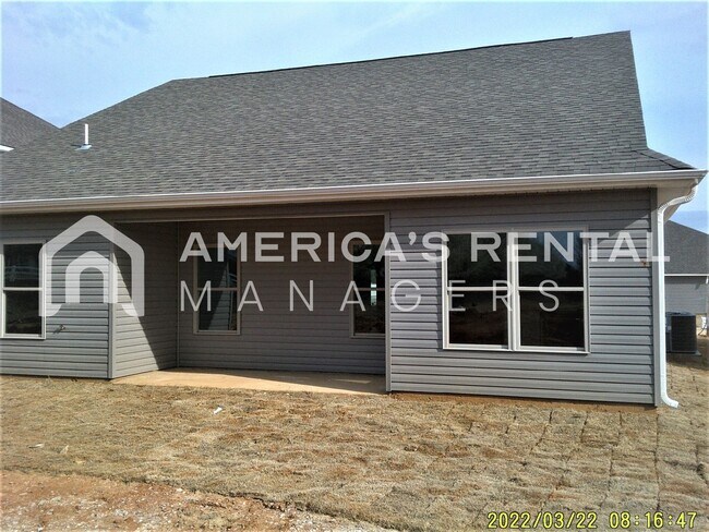 Building Photo - Home for Rent in Meridianville, AL! COMING SOON!