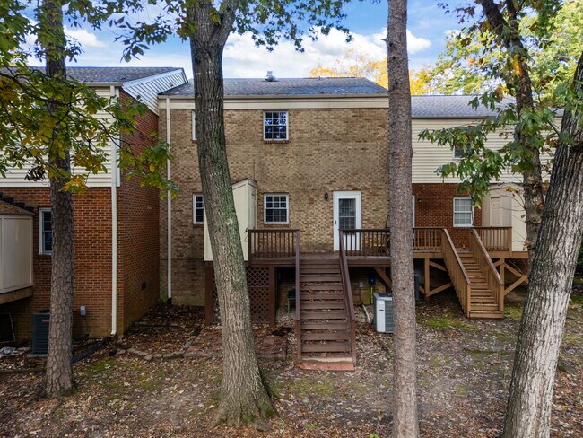 Building Photo - 6423 New Market Way