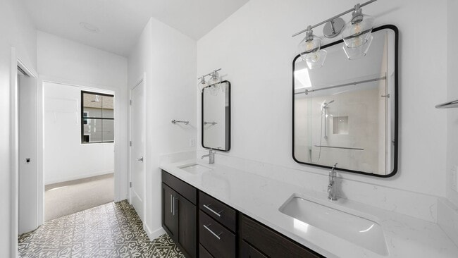 Building Photo - New Construction - 2 Bed 3 Bath - High-Eff...
