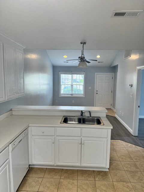 Building Photo - 3809 Lear Ct NW