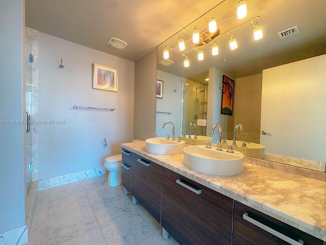 Building Photo - 244 Biscayne Blvd