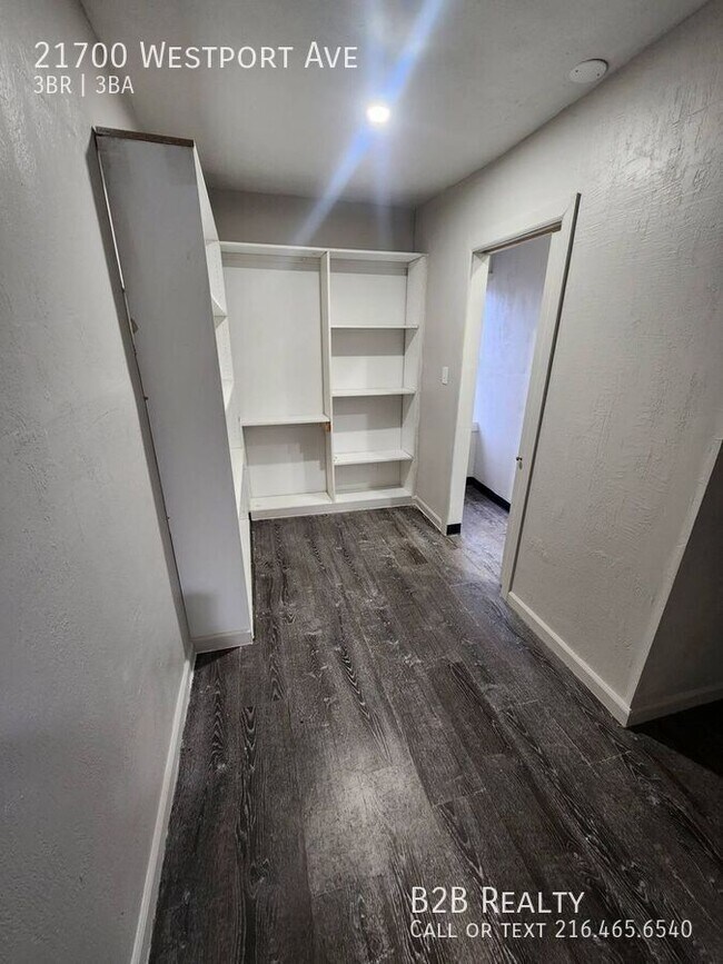 Building Photo - 21700 Westport Ave