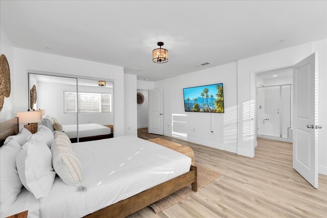 Building Photo - 83796 Moreno St