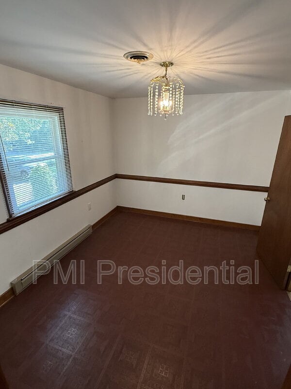 Building Photo - 5710 Tuskwillow Dr